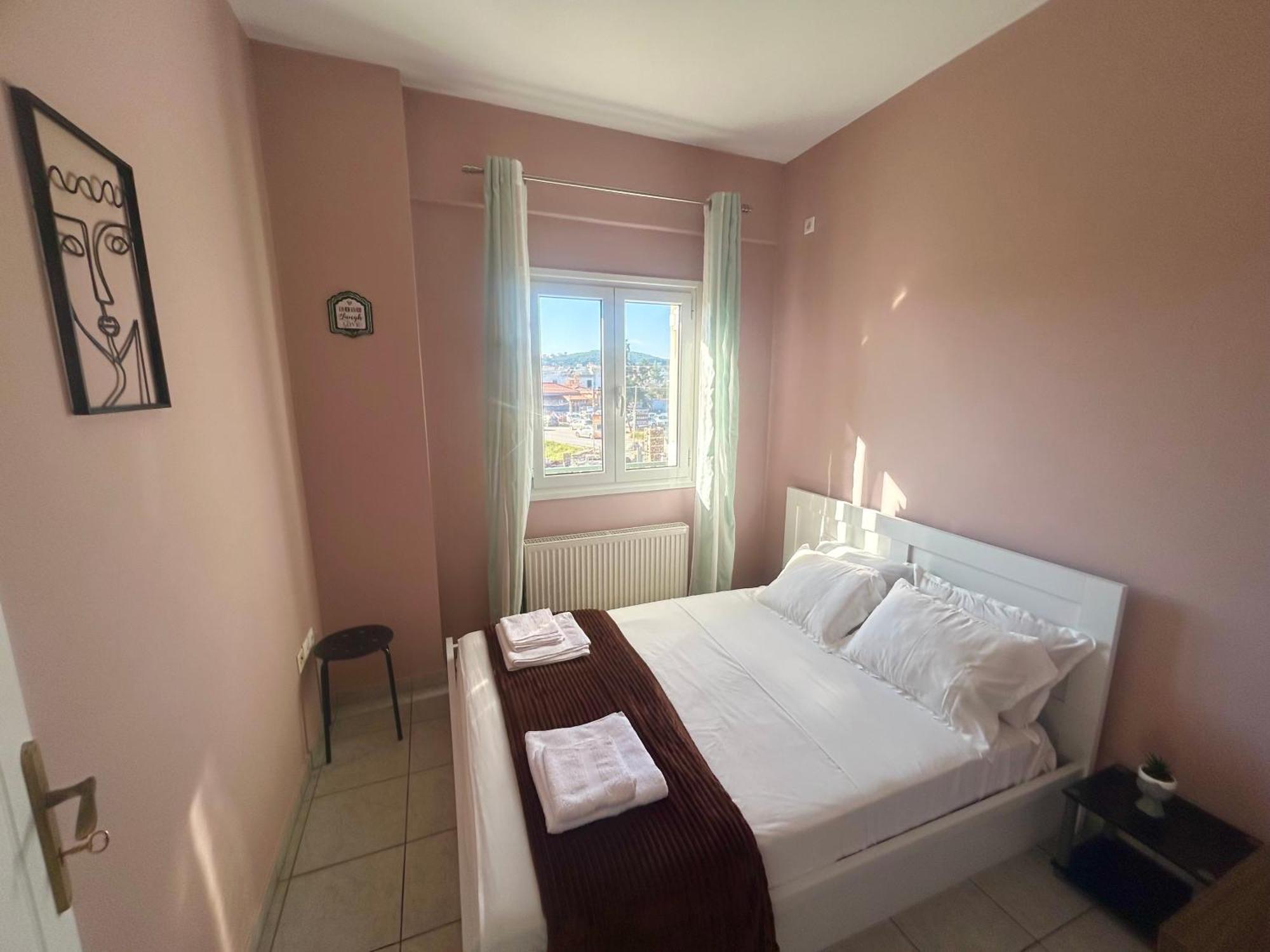 Aktis Apartment Near Airport Artemida  Zewnętrze zdjęcie